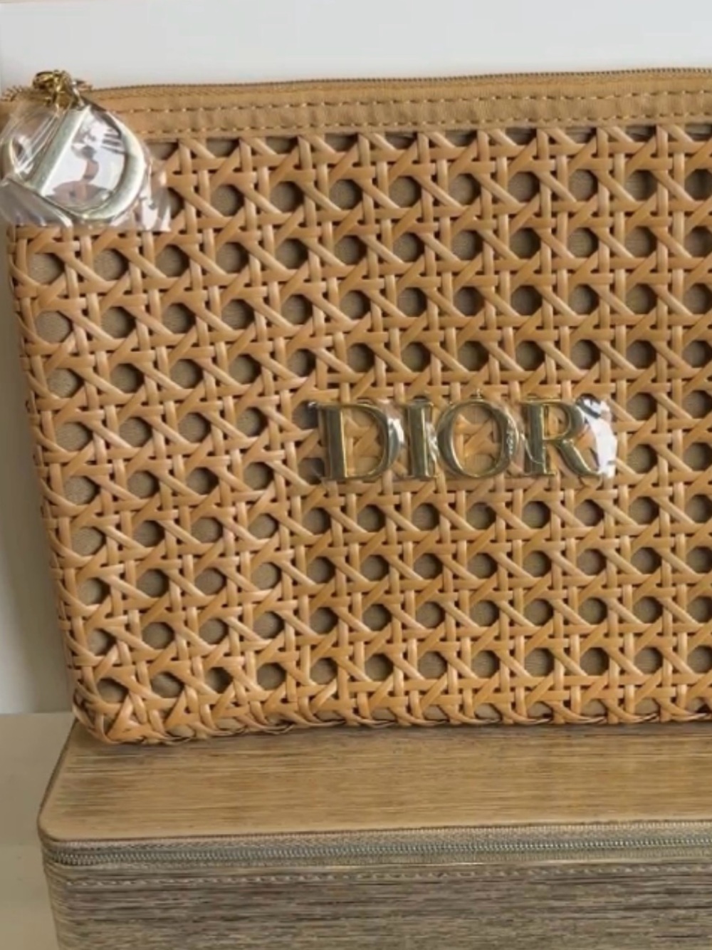 Dior Tan Woven Rattan Clutch with Gold DIOR Hardware NEW GWP - Picture 3 of 3